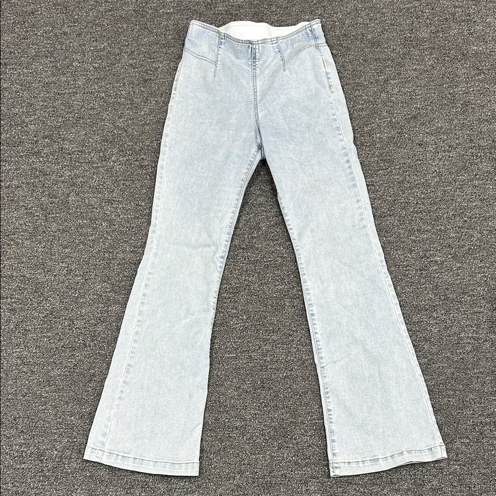 Western Knox Rose Light Denim Flare Jeans